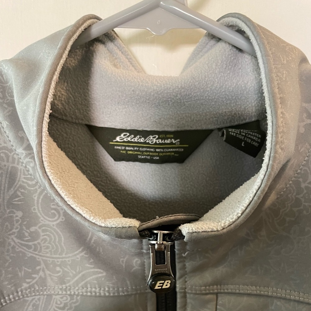 Eddie Bauer Damask Patterned Soft Shell Jacket - image 4